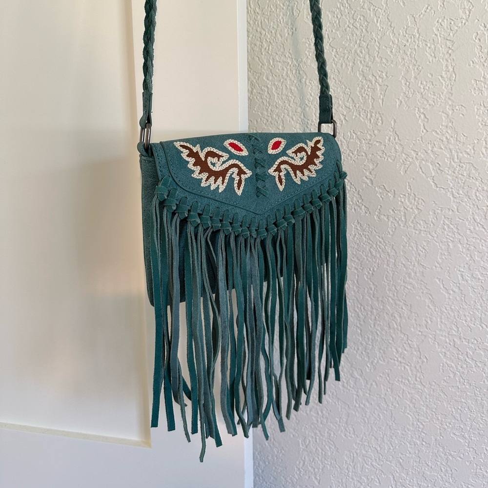 WRANGLER SUEDE LEATHER FRINGE CROSSBODY | TURQUOISE